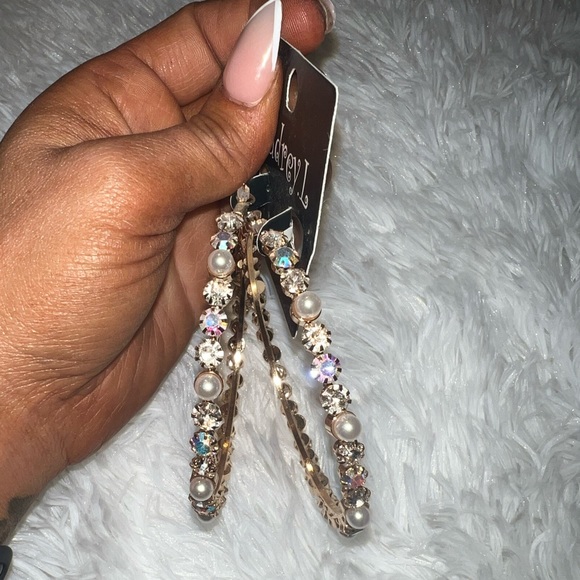 3 Inch pearl & diamond hoops - Picture 12 of 13